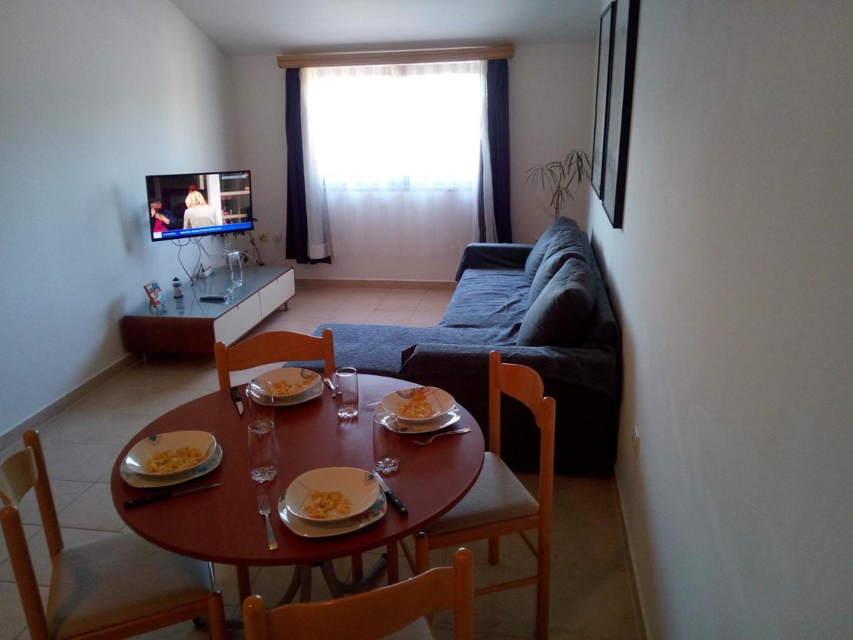 Apartman Adriatic Pula Eksteriør billede